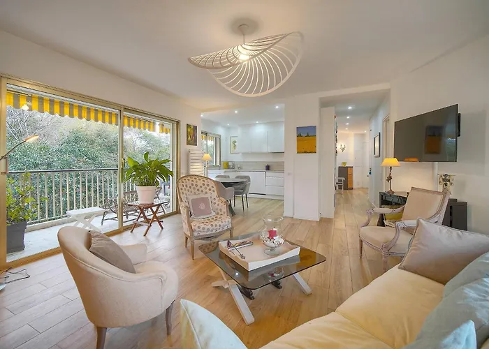 Apartman Frgk 'prince De Galles Terrasse Sur Jardin' *